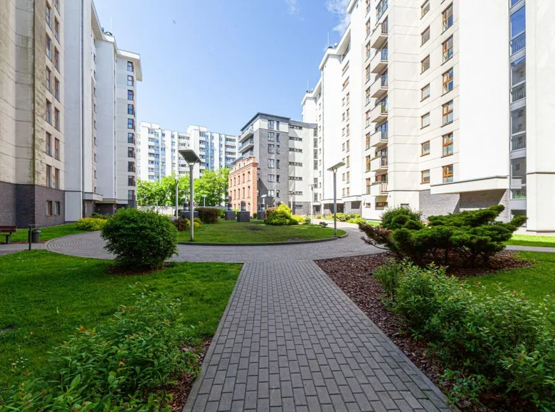 2 room apartment 64 m² Lodz, Poland