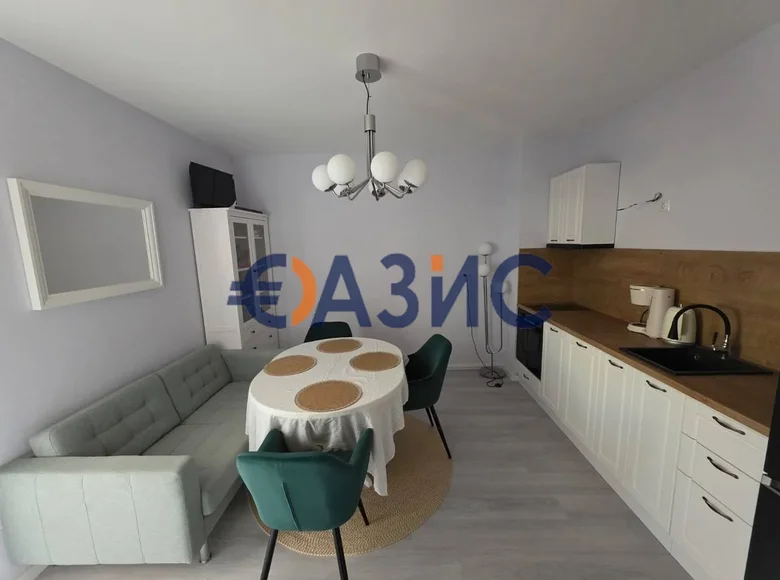 2 bedroom apartment 78 m² Sveti Vlas, Bulgaria