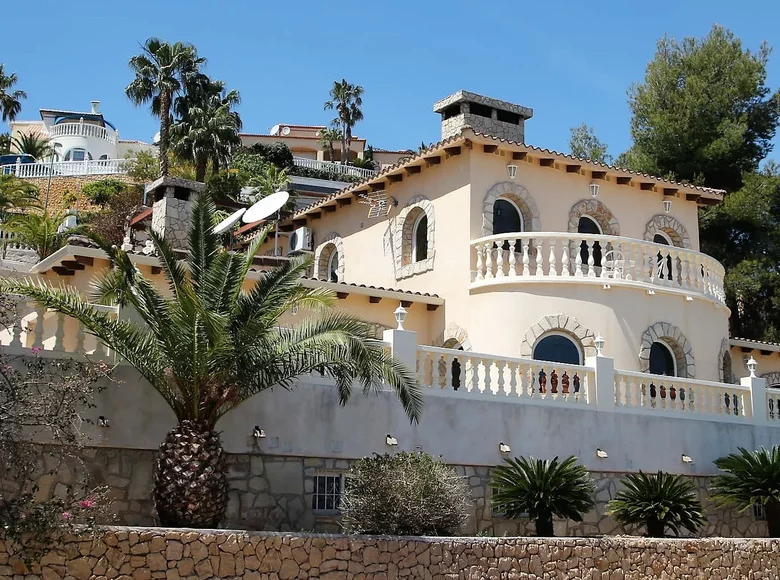 Villa 8 chambres 366 m² la Nucia, Espagne