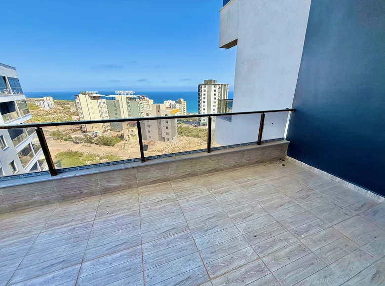 Mieszkanie 3 pokoi 95 m² Mezitli, Turcja
