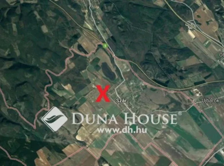 Land 118 845 m² Szar, Hungary