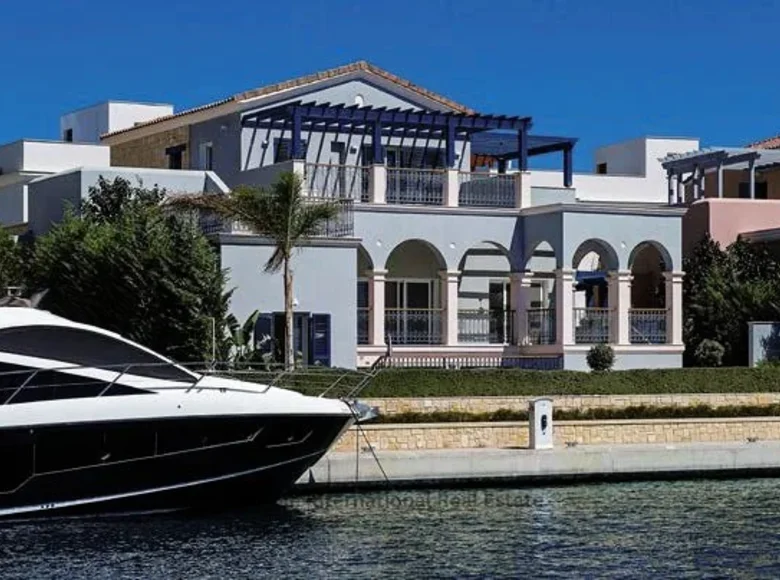 Вилла 4 спальни 230 м² муниципалитет Лимасол, Кипр