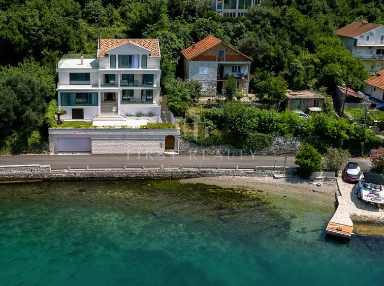 6-Schlafzimmer-Villa  Lepetane, Montenegro