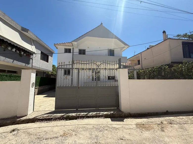 Villa de 4 habitaciones 254 m² Bashkia Durres, Albania