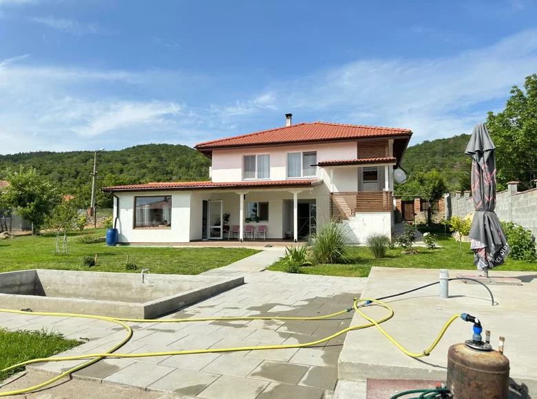 4 bedroom house 130 m² Goritsa, Bulgaria