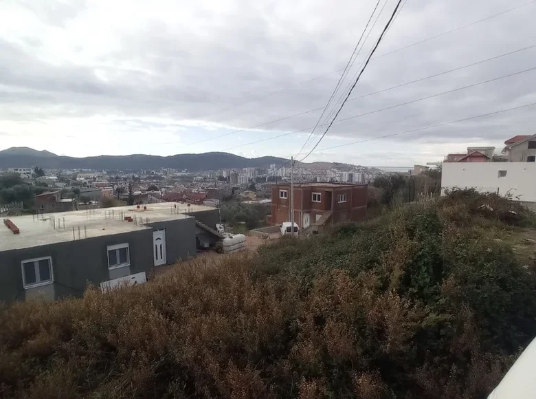 Land  Burtaisi, Montenegro
