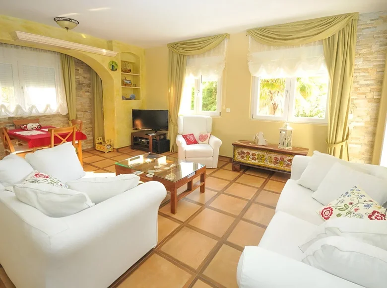 2 bedroom apartment 64 m² Budva, Montenegro