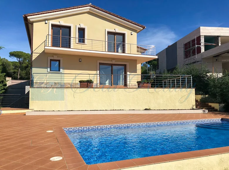 Willa 7 pokojów 900 m² Sant Feliu de Guixols, Hiszpania