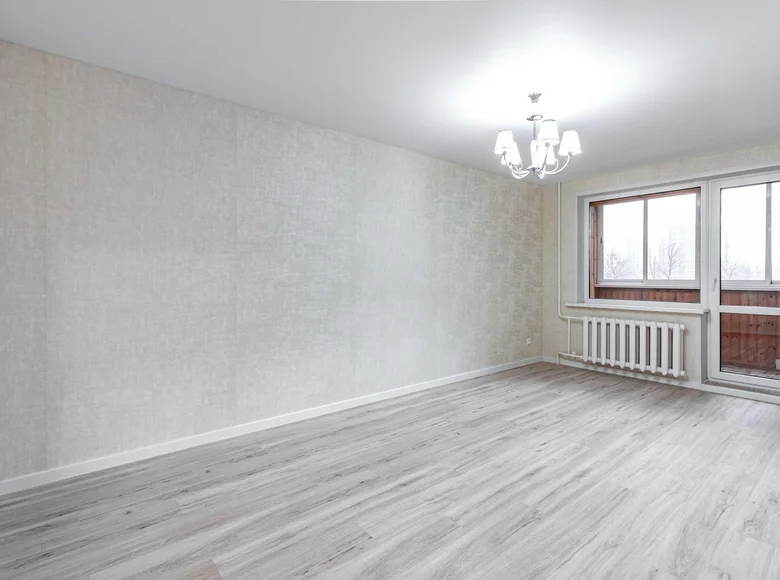 Mieszkanie 3 pokoi 65 m² Mińsk, Białoruś