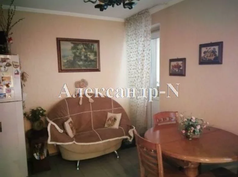 Wohnung 3 Zimmer 77 m² Odessa, Ukraine