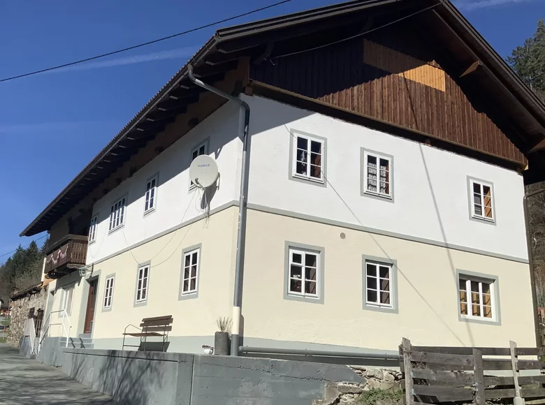 Investment 630 m² in Hermagor-Pressegger See, Austria