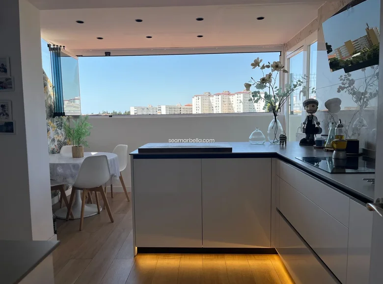 Penthouse 3 bedrooms  Marbella, Spain