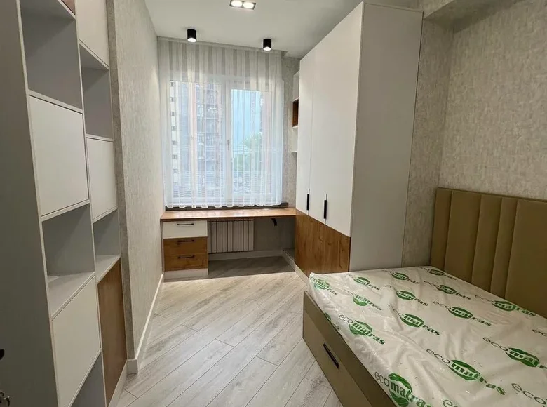 Квартира 2 комнаты 57 м² Ташкент, Узбекистан