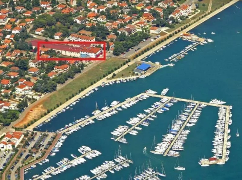 Hotel 1 430 m² en Umag, Croacia