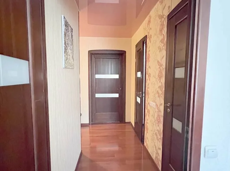 Apartamento 3 habitaciones 71 m² Minsk, Bielorrusia