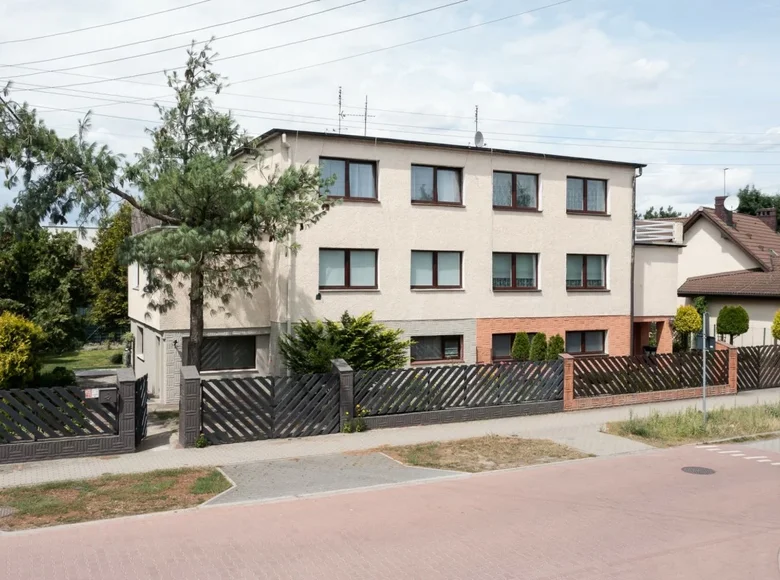 Квартира 229 м² Познань, Польша