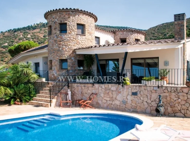 6-Schlafzimmer-Villa 330 m² Spanien, Spanien