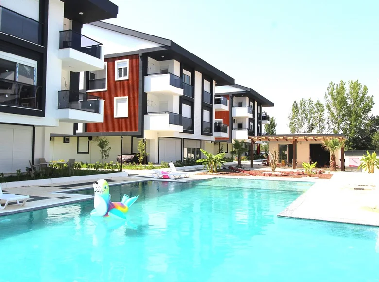 Квартира 4 комнаты 110 м² Манавгат, Турция
