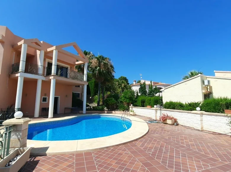 6 bedroom house 500 m² Calp, Spain