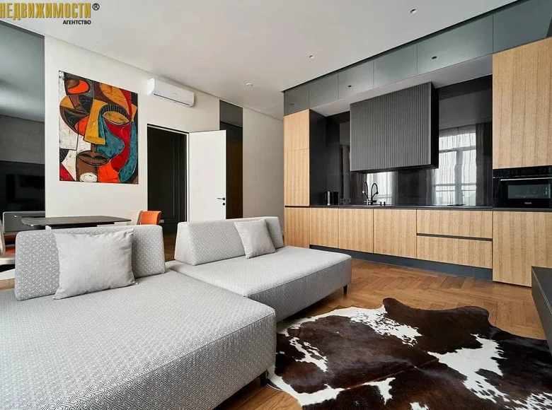 Mieszkanie 2 pokoi 58 m² Mińsk, Białoruś