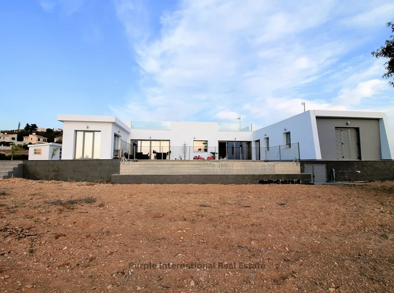 Villa 4 chambres 340 m² Empa, Chypre