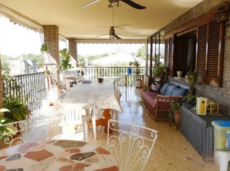 4 bedroom Villa 320 m² Benidorm, Spain