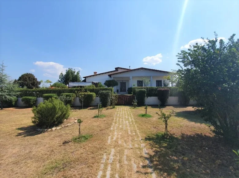 Cottage 5 bedrooms 225 m² Nea Kerasia, Greece