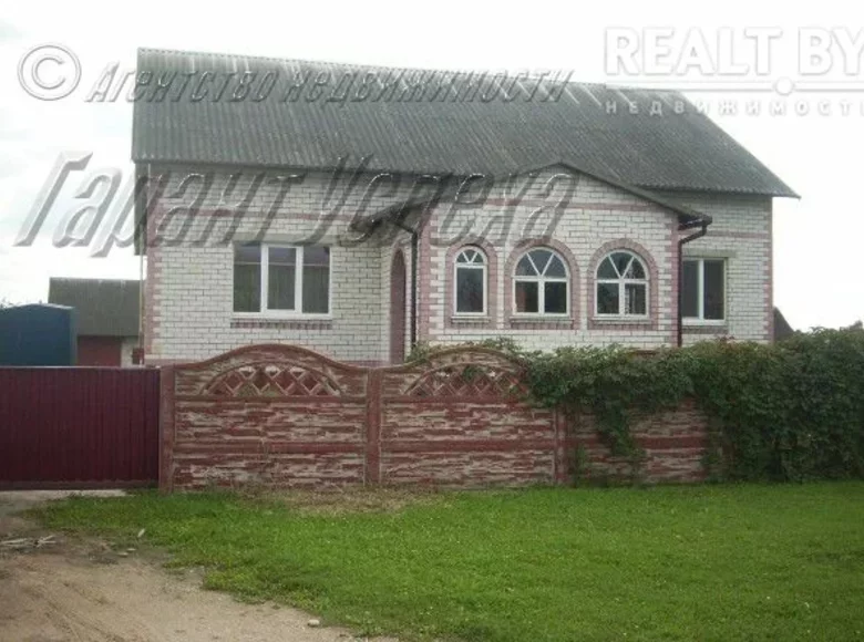 House 244 m² Kamenets District, Belarus