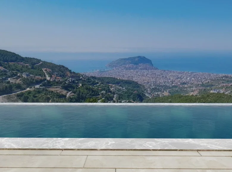 9-Zimmer-Villa 305 m² Alanya, Türkei