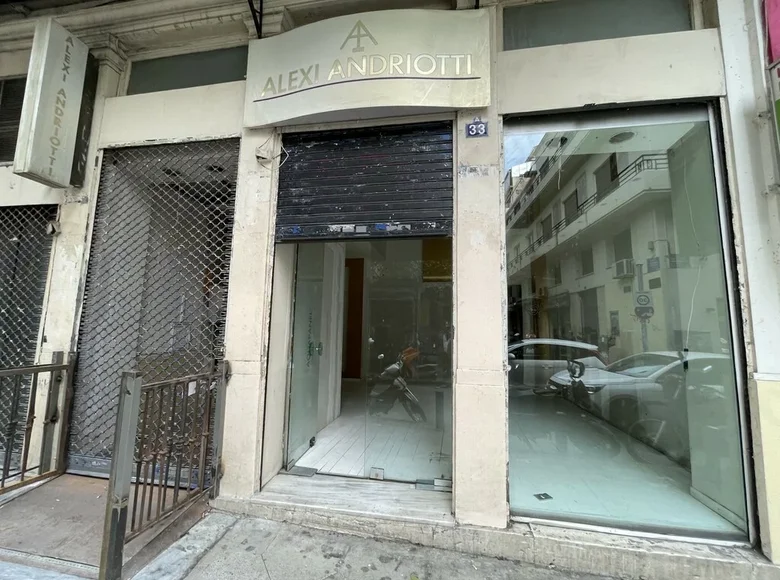 Commercial property 197 m² in Athens, Greece
