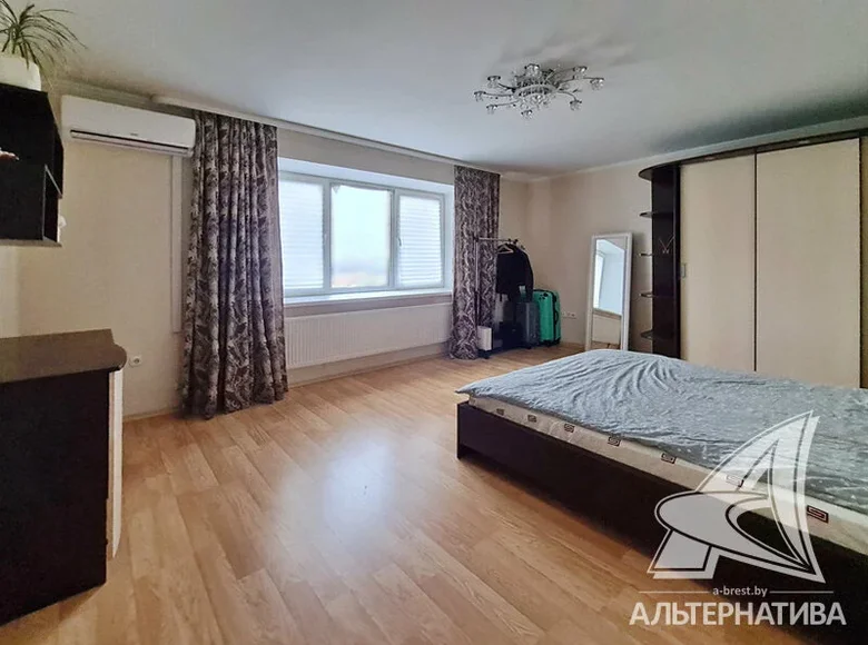 Mieszkanie 2 pokoi 63 m² Brześć, Białoruś