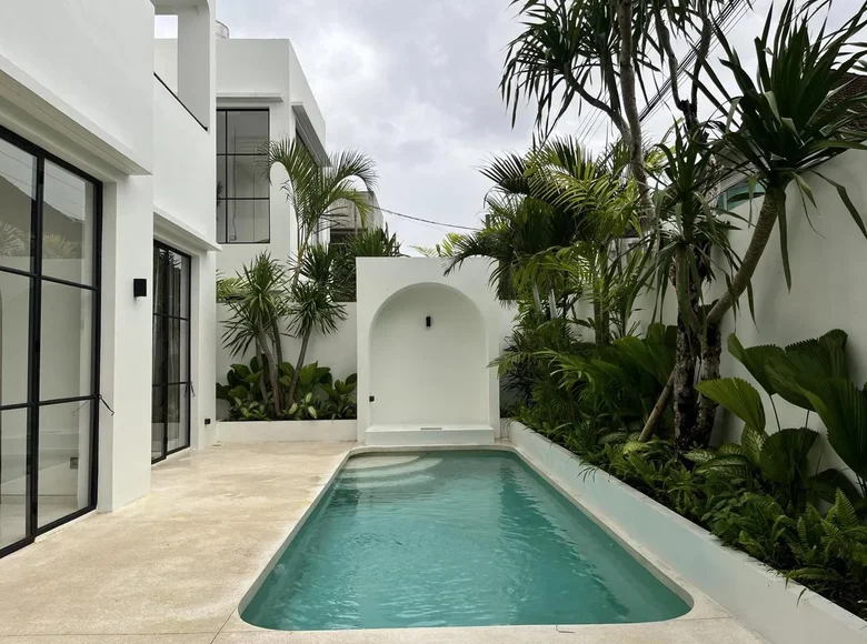 3 bedroom villa 196 m² Kerobokan, Indonesia