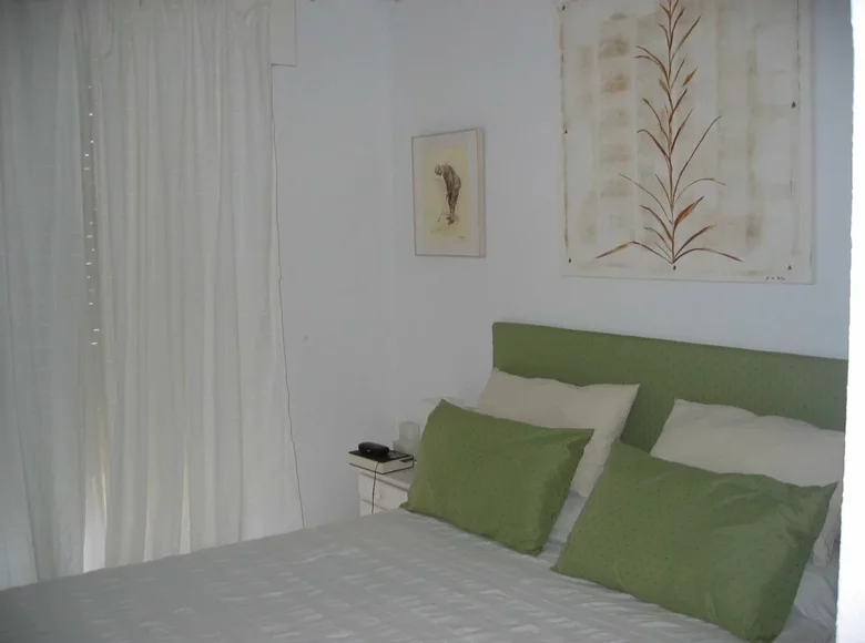 3 bedroom apartment 106 m² Estepona, Spain