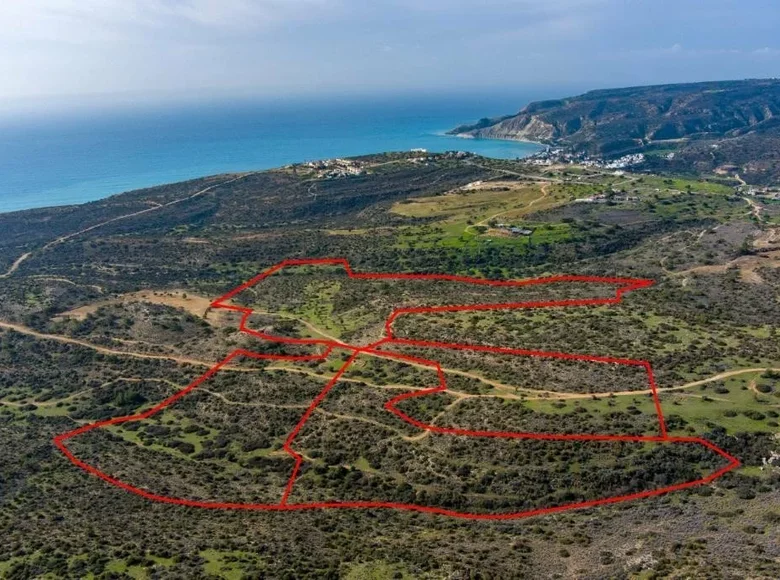 Atterrir  Pissouri, Bases souveraines britanniques