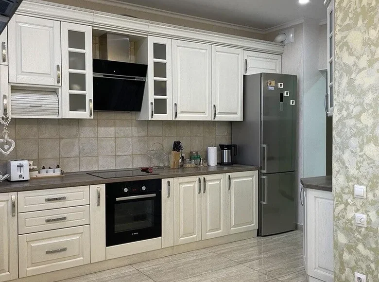 2 room apartment 72 m² Homel, Belarus