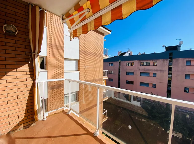 2 bedroom apartment 72 m² Lloret de Mar, Spain