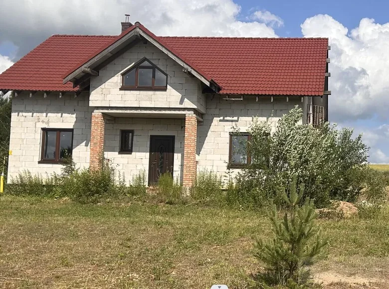 Haus  Bialarucki siel ski Saviet, Weißrussland