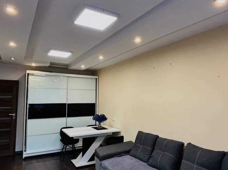 2 room apartment 45 m² Lodz, Poland