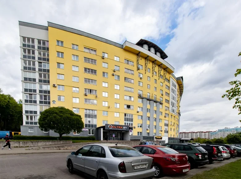 Mieszkanie 3 pokoi 83 m² Mińsk, Białoruś