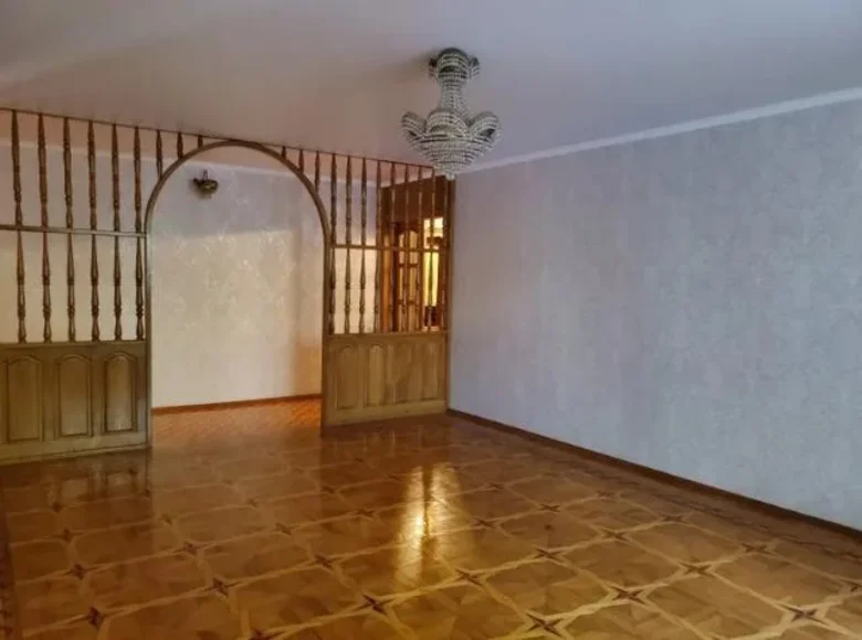 Wohnung 3 zimmer 92 m² Sjewjerodonezk, Ukraine