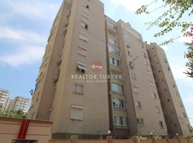 Квартира 1 комната 140 м² Konyaalti, Турция