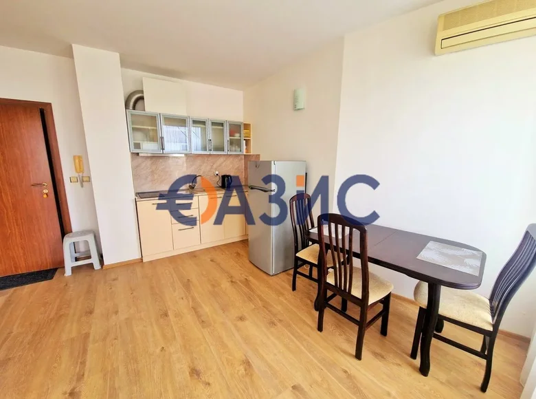 Mieszkanie 2 pokoi 46 m² Nesebyr, Bułgaria