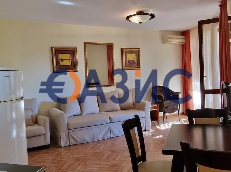 2 bedroom apartment 83 m² Sveti Vlas, Bulgaria