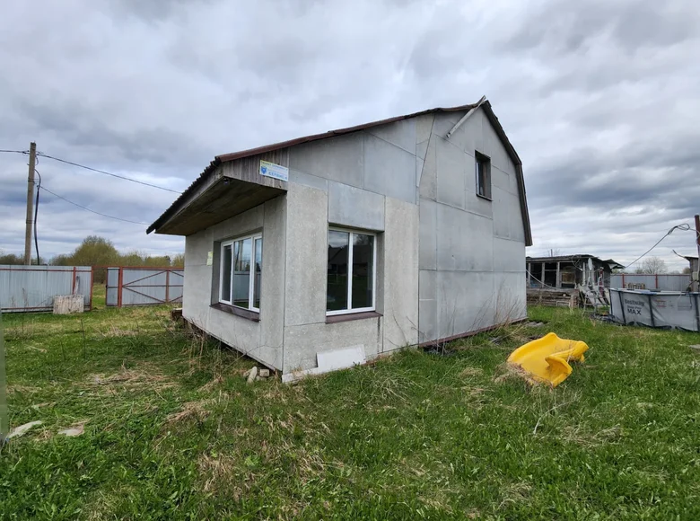 Haus 2 zimmer 75 m² Bolsevrudskoe selskoe poselenie, Russland