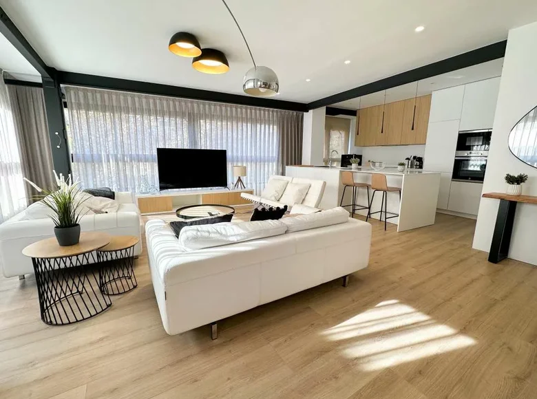 Apartamento 132 m² Alicante, España