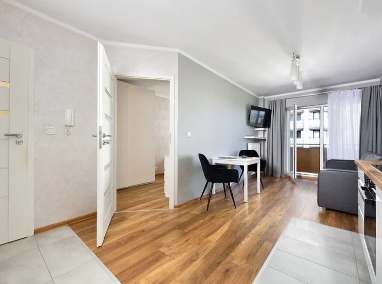 Mieszkanie 2 pokoi 33 m² Warszawa, Polska