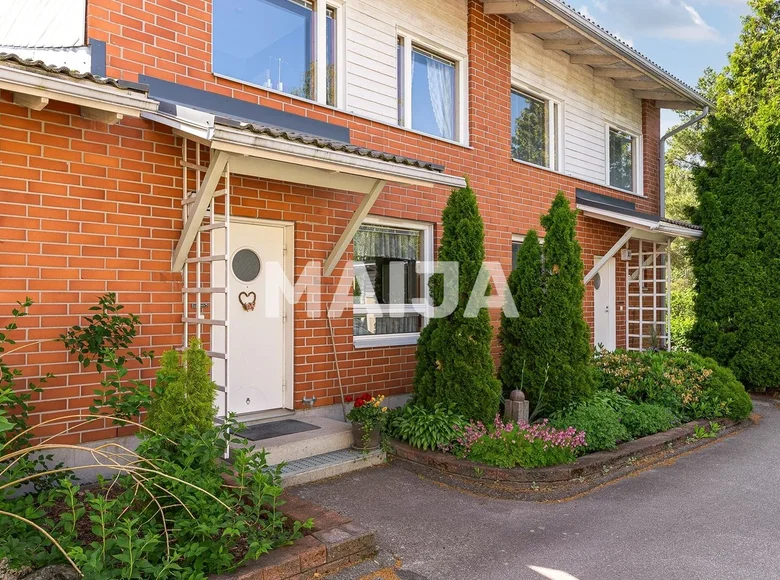 Mieszkanie 4 pokoi 91 m² Jarvenpaa, Finlandia