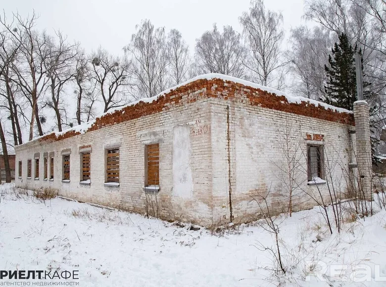 Shop 231 m² in Baranavichy, Belarus