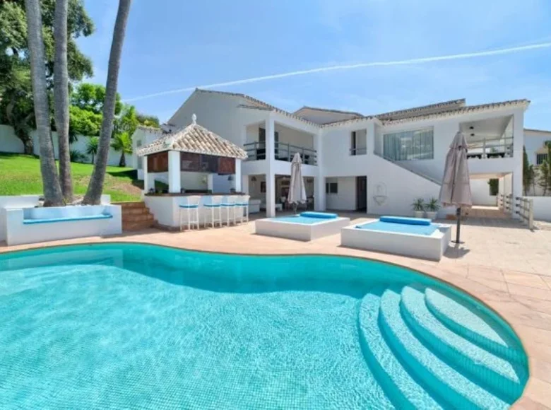 villa de 5 dormitorios 230 m², Francia