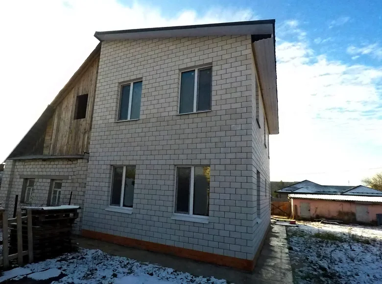 House 93 m² Svietlahоrsk, Belarus